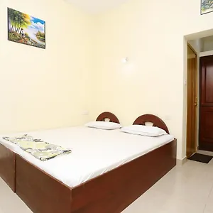 Spot On 36522 Karthika Plaza Varkala